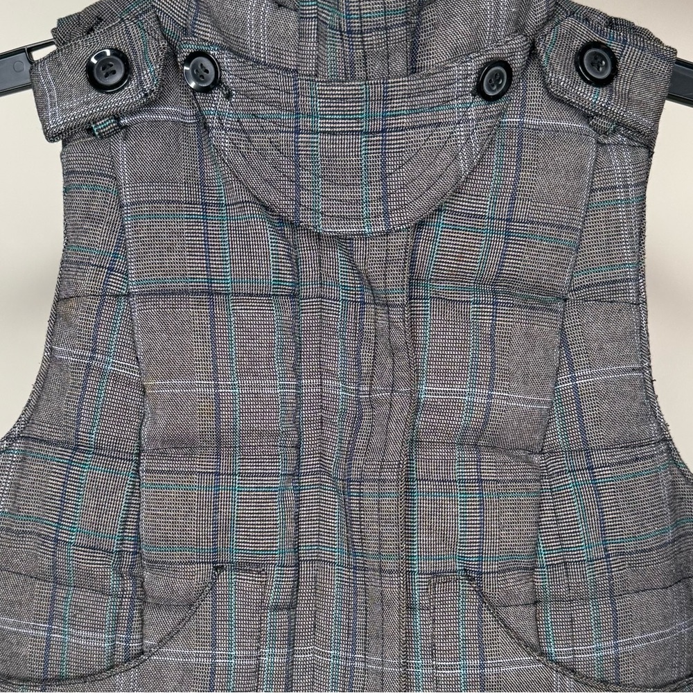 GUESS PLAID VEST - Picture 3 of 11